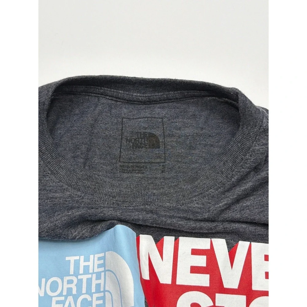 The North Face Mens Graphic T Shirt Never Stop Exploring Dark Gray‎ Size Small